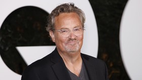 Matthew Perry, Si Lucu 'Chandler Bing' Itu Kini Telah Pergi Selamanya