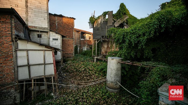 FOTO: Kering Kerontang di Kampung Apung Akibat Musim Kemarau