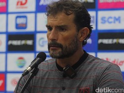 Dilepas Persis, Leonardo Jadi Pelatih ke-12 yang Dicopot Klub Liga 1