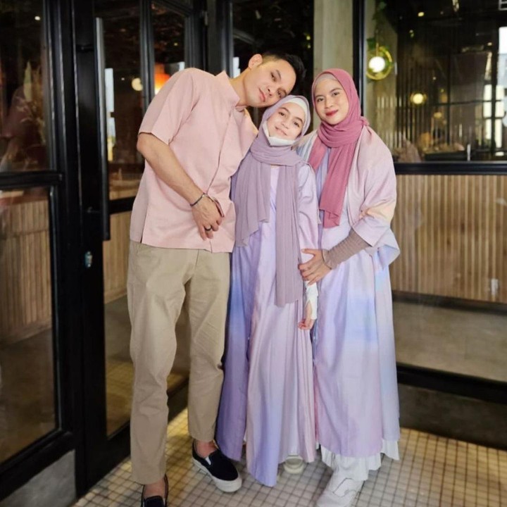 <p>Meski bukan anak kandungnya, Nesya sangat menyayangi Sienna, Bunda. Keduanya bahkan kerap terlihat menghabiskan waktu bersama. (Foto: Instagram: @nesyanabila)</p>