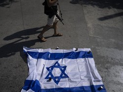 Israel Klaim Bunuh Komandan Rudal Hizbullah dalam Serangan Udara di Lebanon