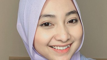 img-title Dituding Jadi Simpanan Suami Orang, Auzura Qrzura Dapat Bulanan Puluhan Juta