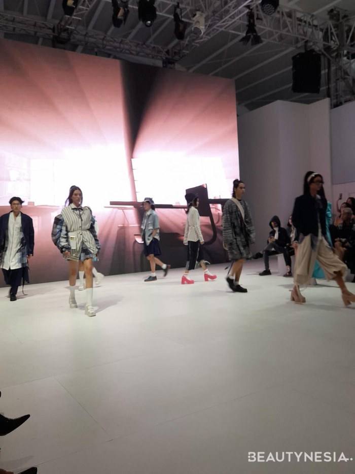 Nah, kamu paling suka gaya yang mana nih, Beauties? Share di kolom komentar, ya!/ Foto: Sierra/Beautynesia