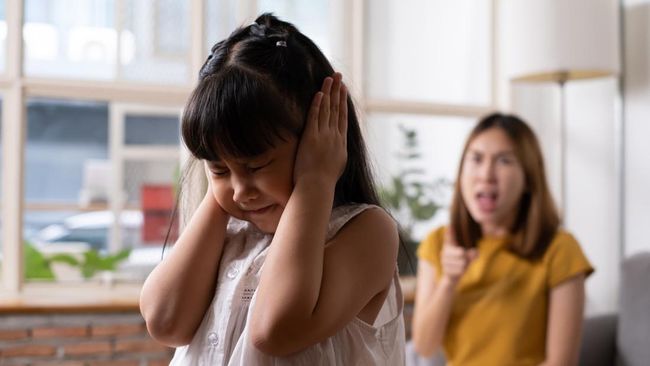 Tanpa Disadari, Pola Asuh Agresif Bisa Memengaruhi Cara Anak Menghadapi Stres