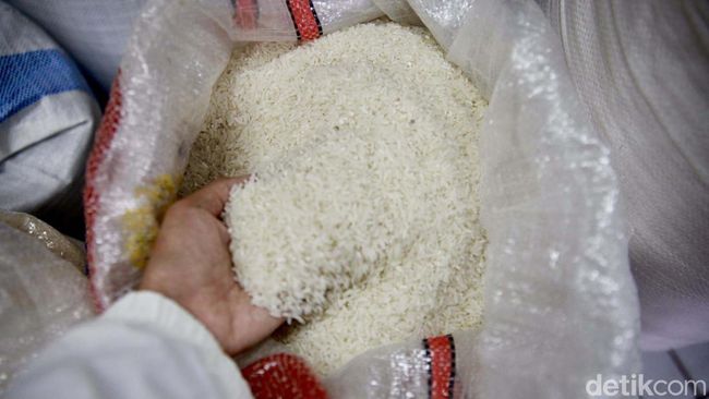 212 Merek Beras di Indonesia Diduga Oplosan, Begini Modusnya