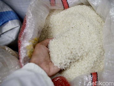 212 Merek Beras di Indonesia Diduga Oplosan, Begini Modusnya