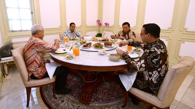 Bacapres Ganjar Pranowo mengaku tidak membahas kekecewaan PDIP terhadap Presiden Jokowi dalam pertemuan makan siang di Istana.