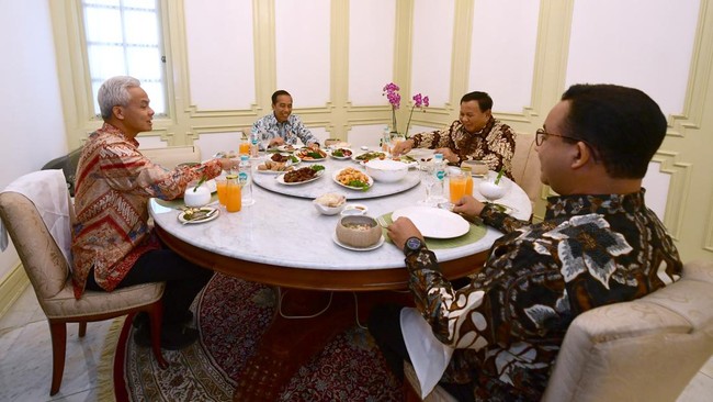 Prabowo mengatakan Presiden Jokowi banyak membahas hal-hal yang relevan dan menginginkan Pilpres 2024 berjalan dengan lancar.
