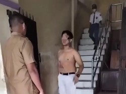Momen Siswa SMA Tantang Guru Berkelahi hingga Lepas Seragam