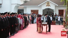 FOTO: Pelantikan Anggota KPU Kabupaten/Kota di 9 Provinsi