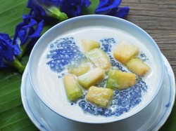 Menu Harian Ramadan 9: Ayam Kecap Spesial dan Sago Melon Manis Segar