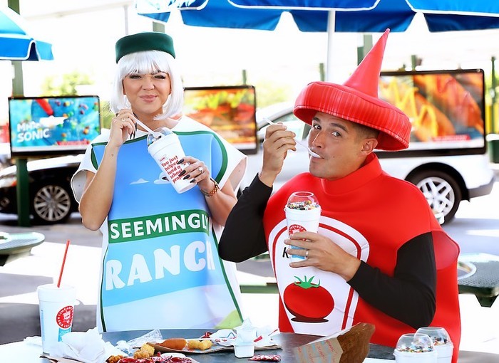 Potret Artis Hollywood dengan Kostum Halloween Terbaik