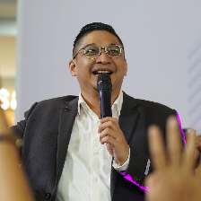 Sukses Digelar 3 Hari, LazMall Daily Bundafest Ditutup dengan Penampilan Pasha Ungu