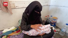 VIDEO: Derita Ibu dan Bayinya di Tengah Serangan Israel ke Gaza