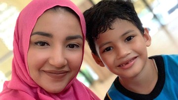 TSANIA MINTA ANAK BERBAKTI DAHULU PADANYA