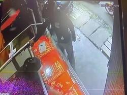 Heboh 3 Rampok Bersenpi Gasak Emas Senilai Rp 2 M di PALI