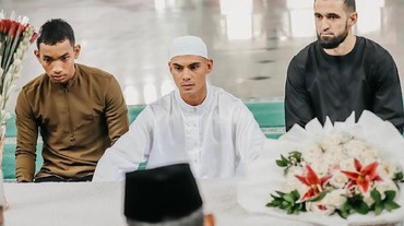 Terungkap, 7 Momen Detik-detik Christian Rontini Jadi Mualaf Sebelum Nikahi Amanda