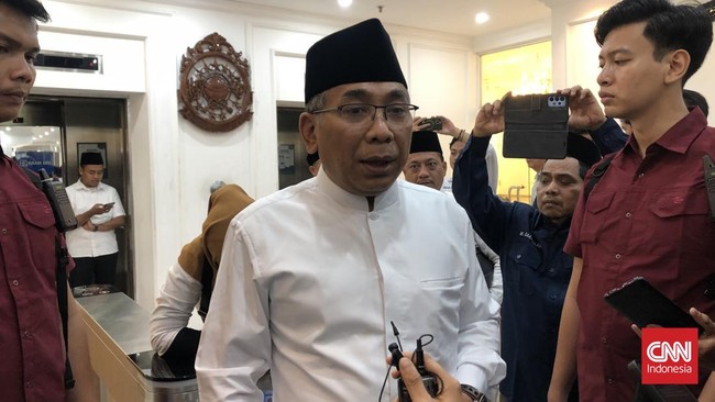 Ketua Umum PBNU Yahya Cholil Staquf namalain Gus Yahya menyatakan izin upaya pengelolaan tambang nan dijanjikan pemerintah kepada PBNU tetap dalam proses.