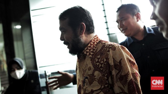 Anwar Usman mengatakan pembentukan MKMK bukan ditentukan dirinya sendiri sebagai Ketua MK, tapi oleh sembilan hakim konstitusi lewat mekanisme RPH.