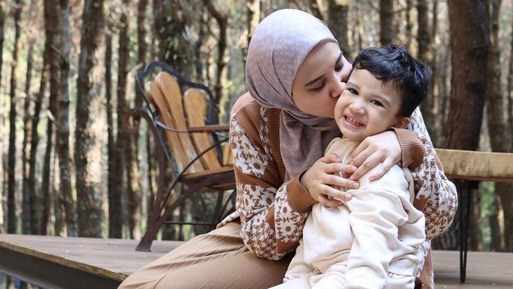 Ukkasya Anak Zaskia Sungkar