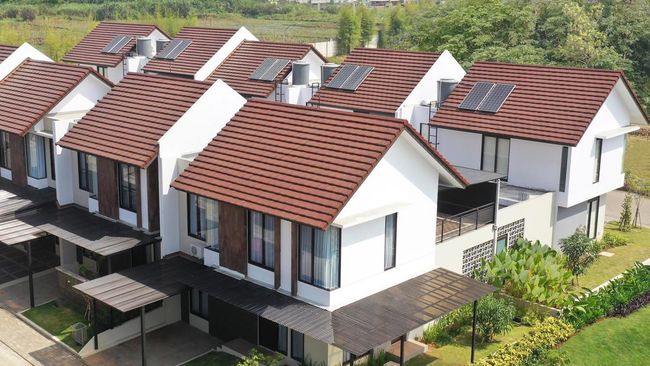Salah satu material penting dalam membangun rumah adalah genteng, yang bisa dibuat dari asbes, atau bisa juga dari keramik.