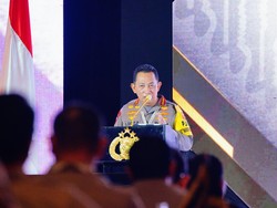Kapolri Pimpin Apel Kasatwil, Pastikan Pemilu 2024 Berjalan Baik