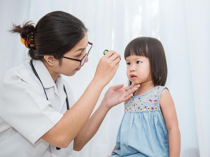 5 Salep Mata untuk Bayi, Pilih yang Terbaik untuk Si Kecil