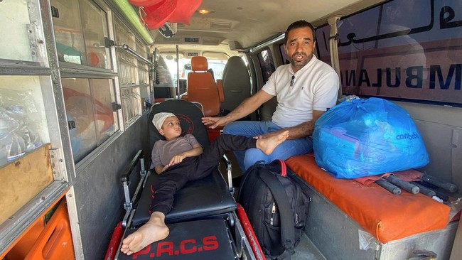 Perbatasan Rafah antara Gaza dan Mesir kembali dibuka, usai sempat ditutup karena alasan keamanan.