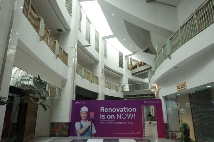 Potret Renovasi The Plaza Semanggi