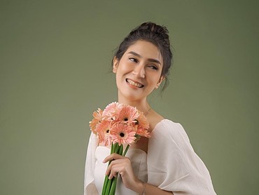 Kisah Cinta Tak Indah Sheila Purnama di 'Tak Terikat'