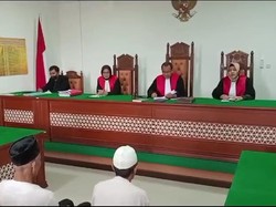 Keluarga Halimah Kecewa Wowon cs Hanya Divonis Penjara Seumur Hidup