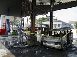 Angkot Terbakar di SPBU Sukabumi, Sopir Terluka