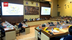 VIDEO: DPR Pertanyakan Keabsahan Pendaftaran Capres, Ini Jawaban KPU