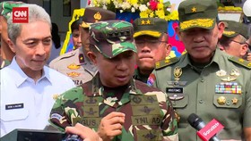 VIDEO: KSAD Agus: Yang Berpolitik Harus Keluar Dari TNI