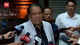 VIDEO: Hakim Arief Hidayat Sedih MK Disebut Mahkamah Keluarga