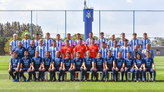 Selain Grup C, Grup D juga disebut grup neraka Piala Dunia U-17 2023 karena dihuni Argentina, Jepang, Senegal, dan Polandia.