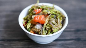 Resep Tumis Kangkung Bunga Pepaya, Pahit-pahit Enak