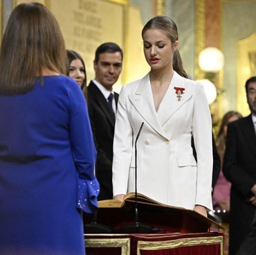 Ultah ke-18, 7 Momen Princess Leonor Ahli Waris Kerajaan Spanyol Baca Sumpah Setia