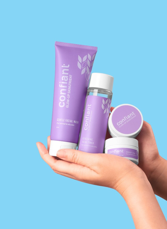 Confiant Glow-up Skinutrient