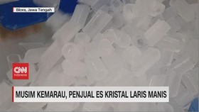 VIDEO: Cuaca Panas, Servis AC Kebanjiran Order