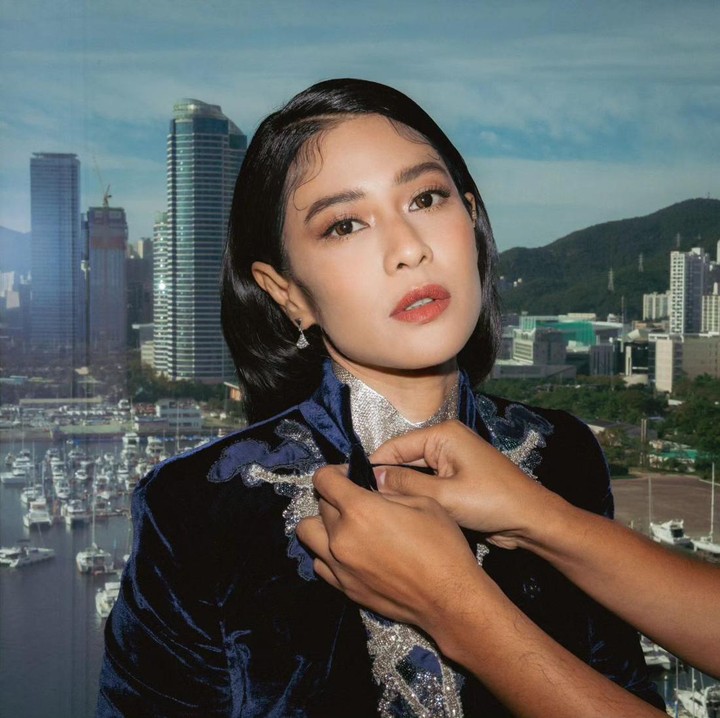 <p>Di malam acara bergengsi tersebut, Dian sempat membagikan beberapa momen. Salah satunya saat persiapan seperti potret berikut. (Foto: Instagram @therealdisastr)<br /><br /><br /></p>