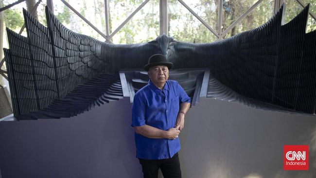 Nyoman Nuarta mengatakan penilaian bahwa Istana Garuda mistis merupakan persepsi tiap individu.