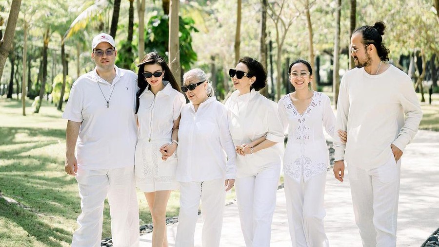 Keluarga Raline Shah Keluarga Raline Shah