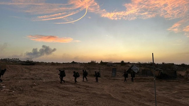 Kehilangan banyak tentara dalam perang darat tak membuat Israel berencana menyudahi agresi ke Palestina.