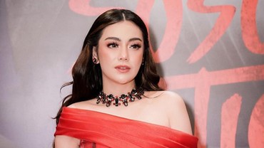 img-title Celine Evangelista Diam usai Bunda Corla Tanya Agama yang Dianut Sekarang