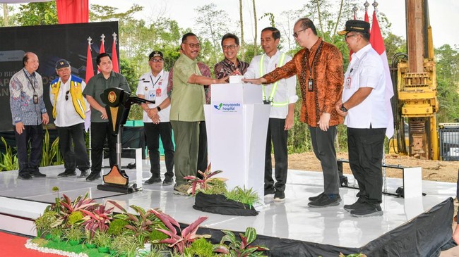 Mayapada Healthcare Group (PT Sejahteraraya Anugrahjaya Tbk), pilar bisnis Mayapada Group bidang jasa layanan kesehatan membangun Mayapada Hospitan Nusantara.