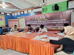 KPU Enrekang Tetapkan 322 DCT Caleg untuk Pileg 2024