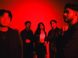 Lirik Lagu Jangan Pergi - RE:UNION X Vierratale