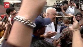VIDEO: Alex Tirta Diperiksa Polisi Soal Sewa Rumah Untuk Firli Bahuri
