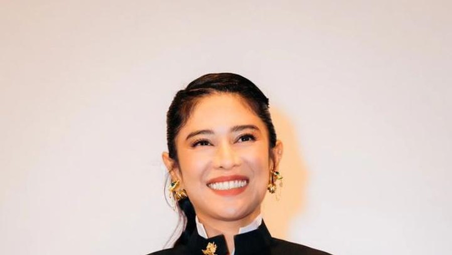 Dian Sastro